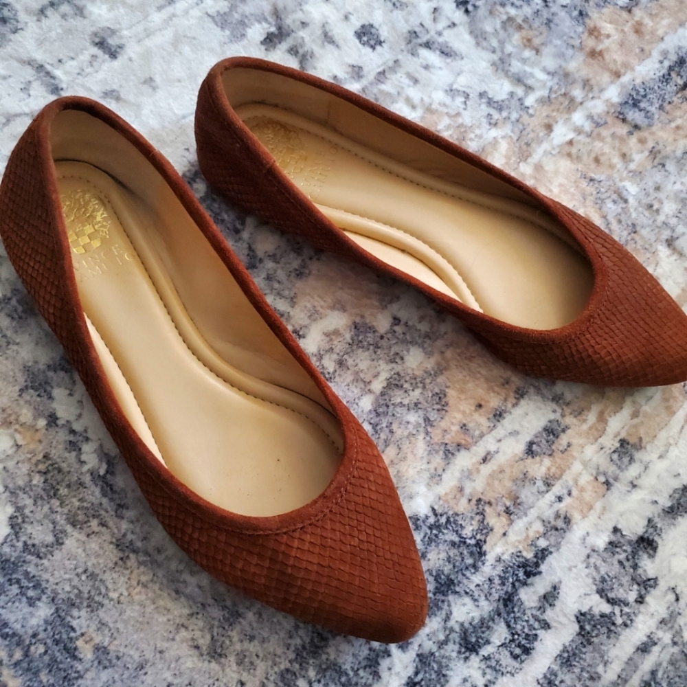 Vince Camuto Brown Flats